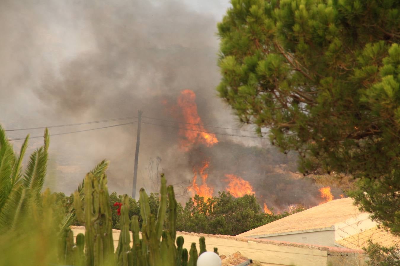 Fotos del incendio de la Granadella, en Xàbia y Benitatxell