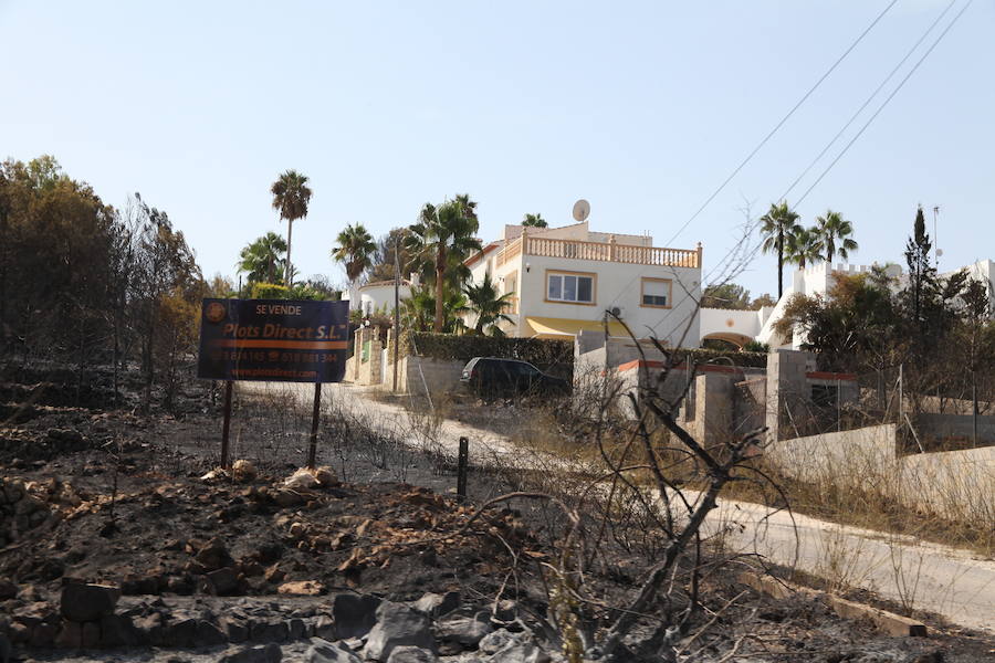 Fotos del incendio de la Granadella, en Xàbia y Benitatxell