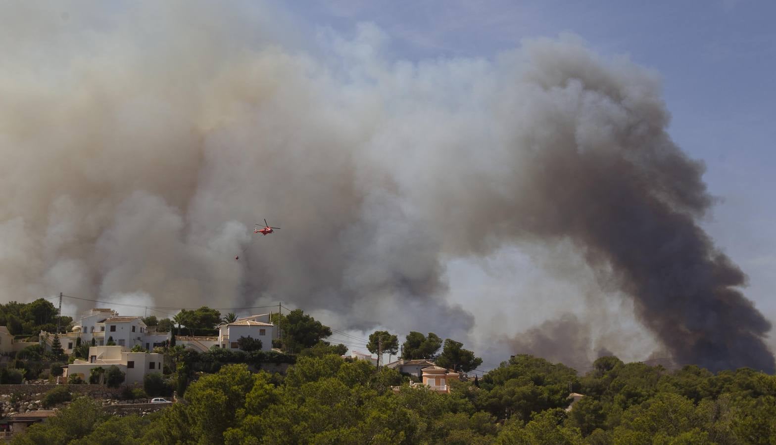 Fotos del incendio de la Granadella, en Xàbia y Benitatxell