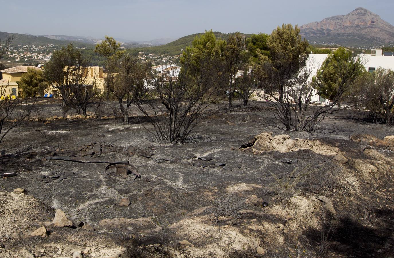 Fotos del incendio de la Granadella, en Xàbia y Benitatxell