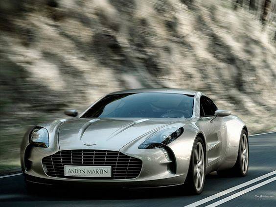 Aston Martin One-77.