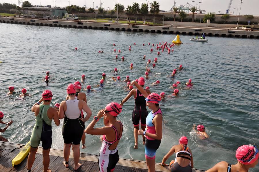 Fotos del triatlón en la Marina Real (domingo 11 de septiembre)