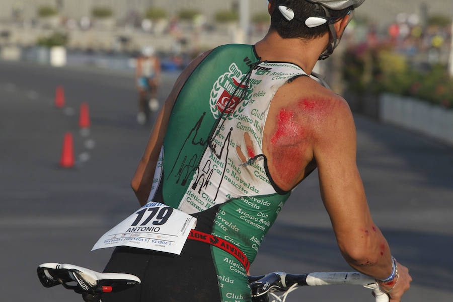 Fotos del triatlón en la Marina Real (domingo 11 de septiembre)