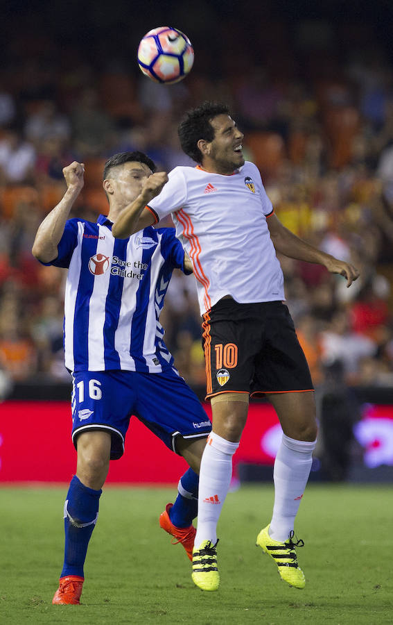 Las fotos de la victoria del Valencia ante el Alavés por 2-1