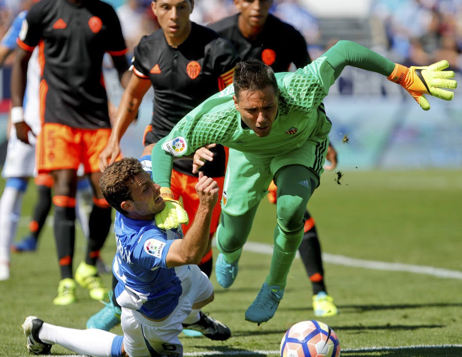 Las fotos de la victoria del Valencia en Butarque ante el Leganés (1-2)