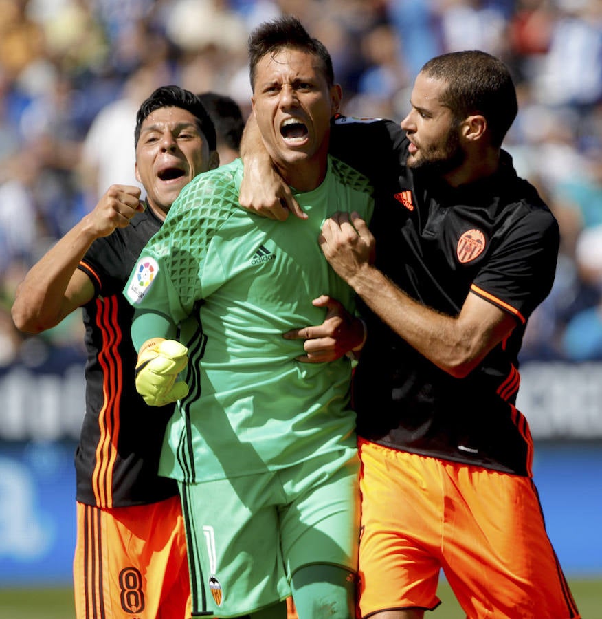 Las fotos de la victoria del Valencia en Butarque ante el Leganés (1-2)