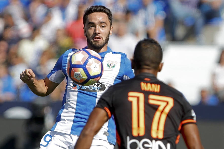 Las fotos de la victoria del Valencia en Butarque ante el Leganés (1-2)