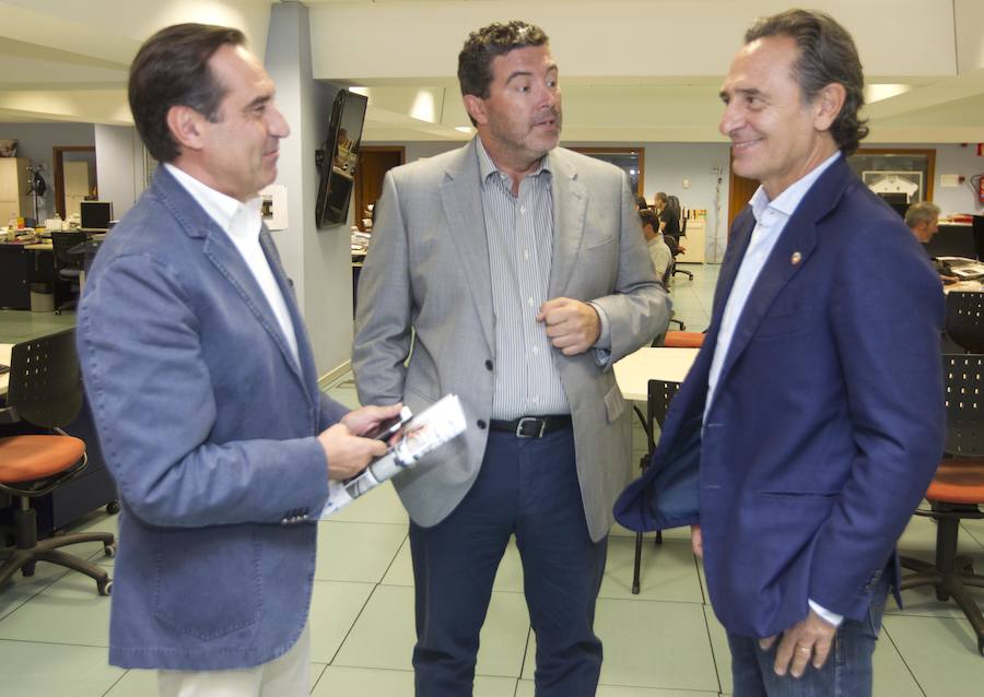 Las imágenes de la entrevista a Cesare Prandelli en Las Provincias