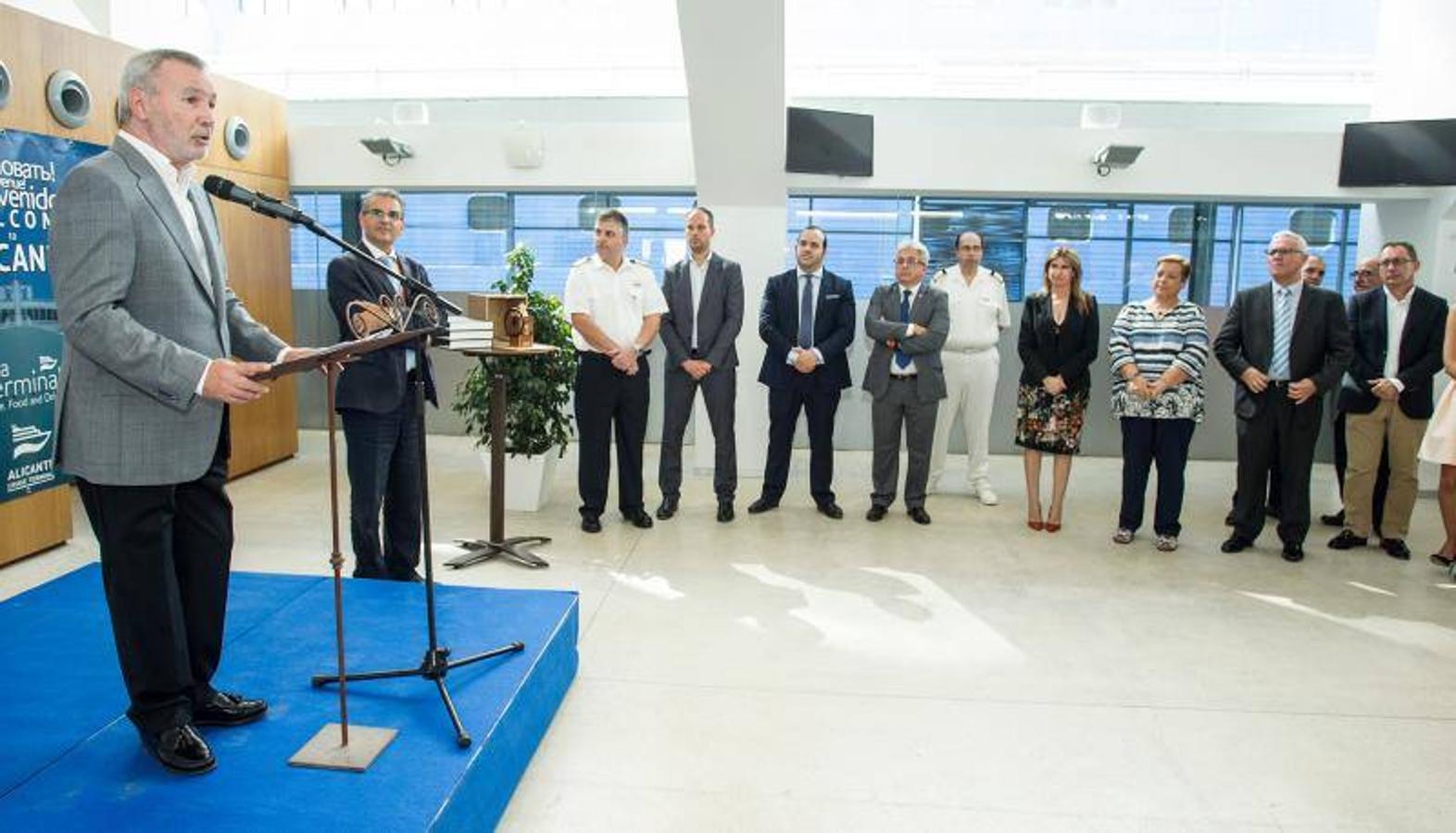 Alicante se estrena como puerto base de cruceros