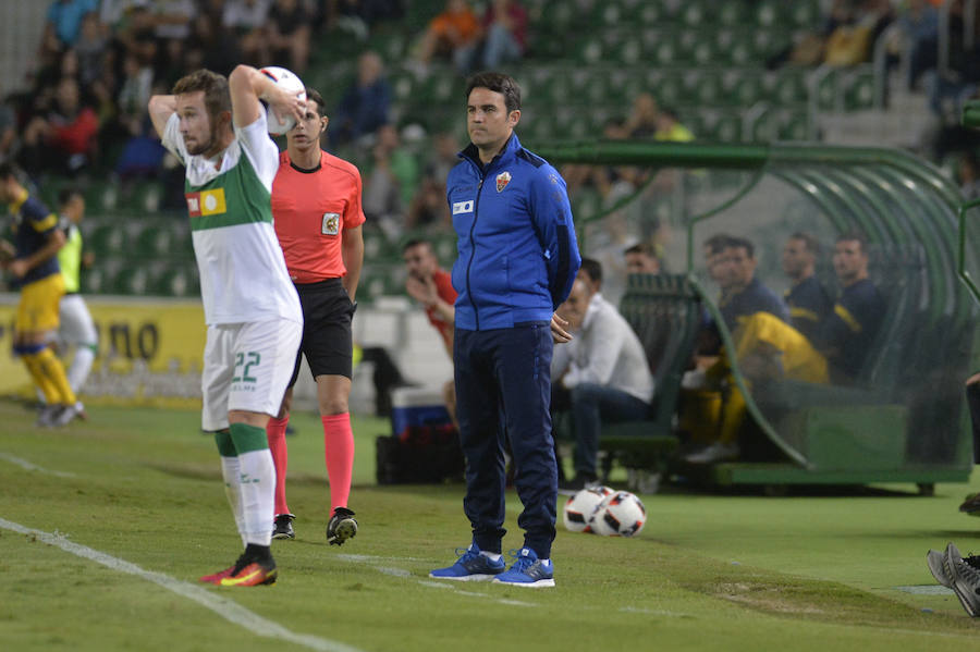 Las mejores imágenes del Elche -Alcorcón de Copa (0-1)