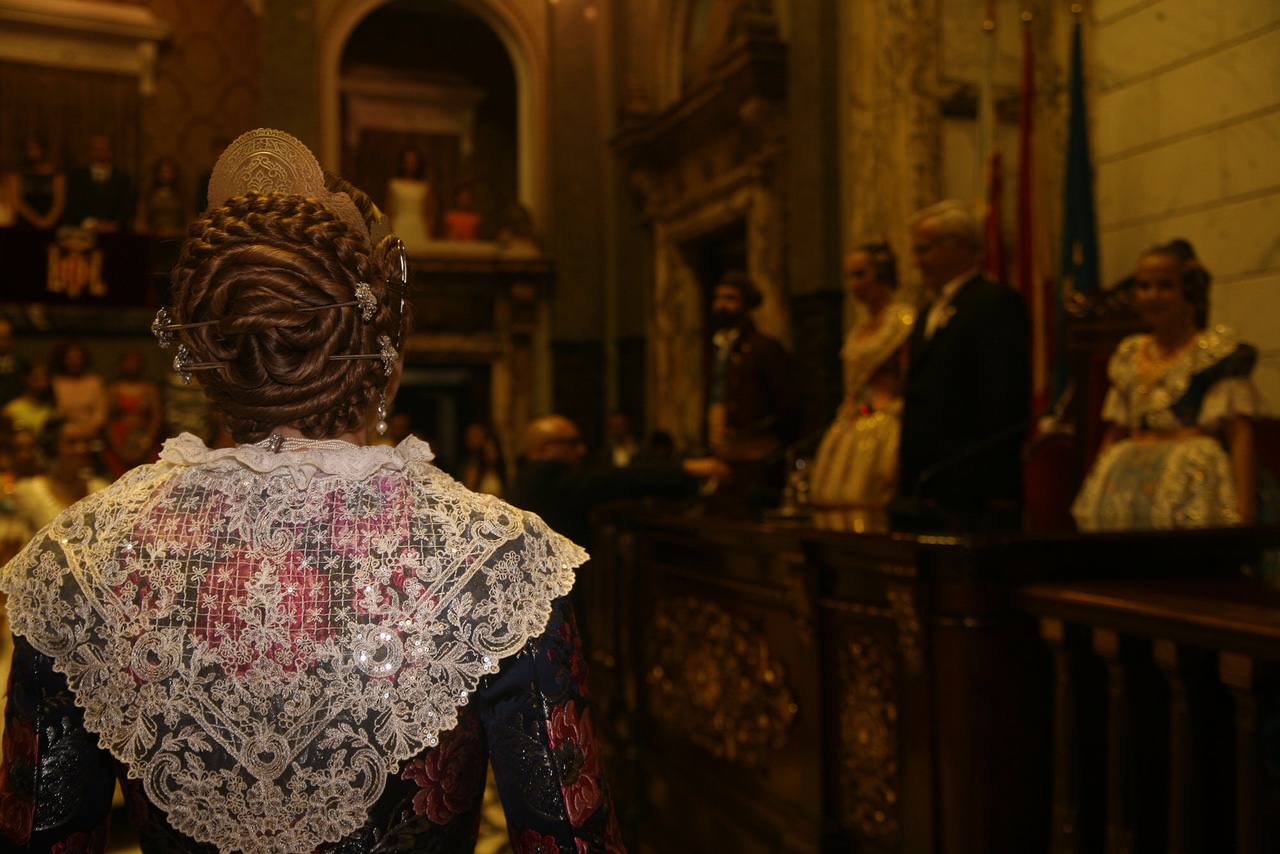 Fotos de la proclamación de Raquel Alario y Clara Parejo como falleras mayores de Valencia 2017