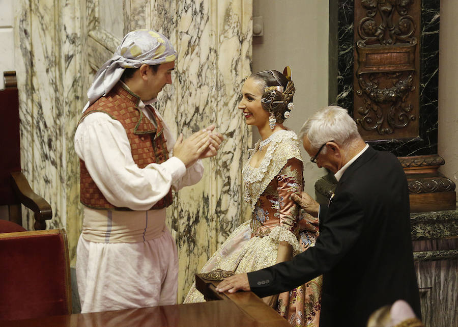 Fotos de la proclamación de Raquel Alario y Clara Parejo como falleras mayores de Valencia 2017