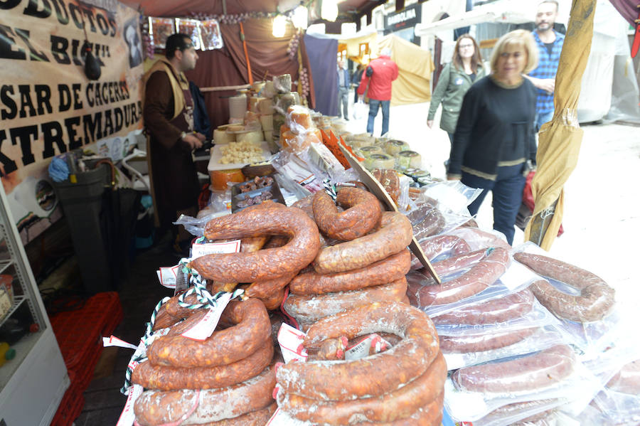 Mercado medieval pasado por agua