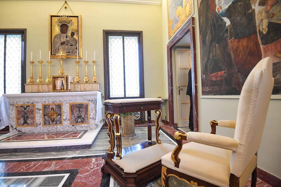 Así es Castelgandolf, la residencia de verano del Papa