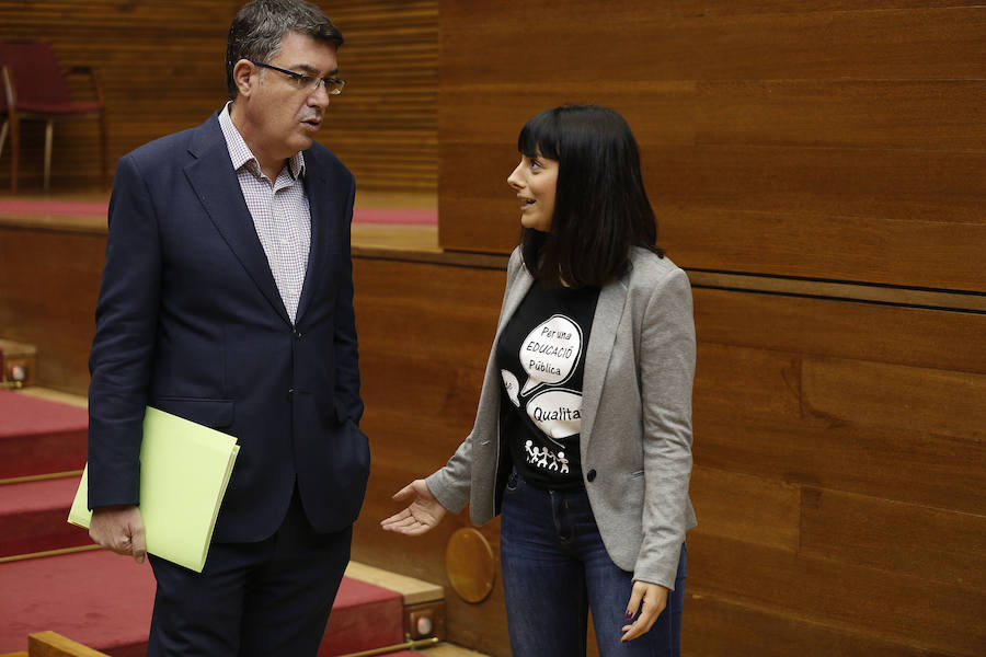 Fotos del pleno de les Corts