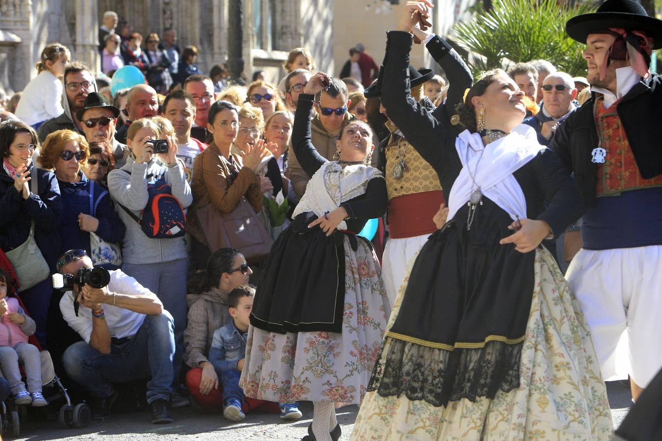 Fotos de la celebración de los 100 años de la primera piedra del Mercado Central