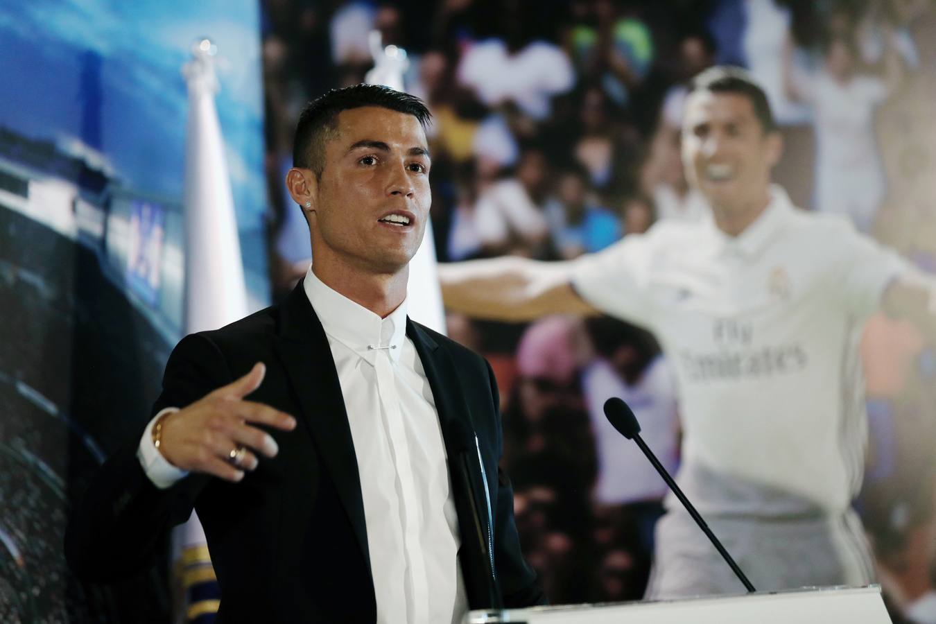 La renovación de Cristiano, en imágenes