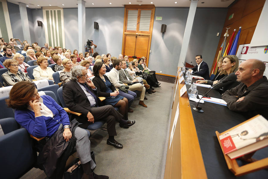 Fotos del Aula LAS PROVINCIAS con Carmen Posadas