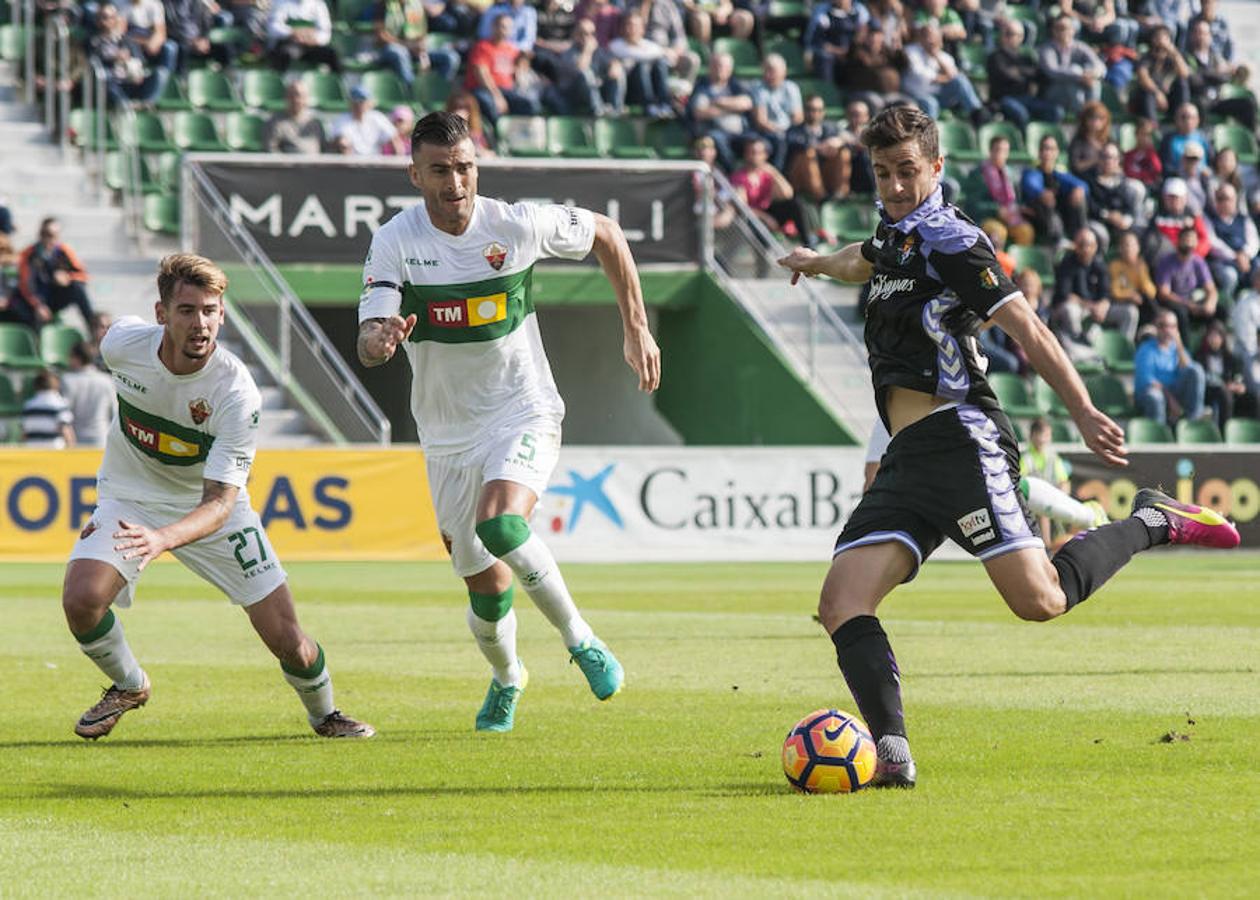 Las mejores imágenes del Elche - Valladolid (2-0)