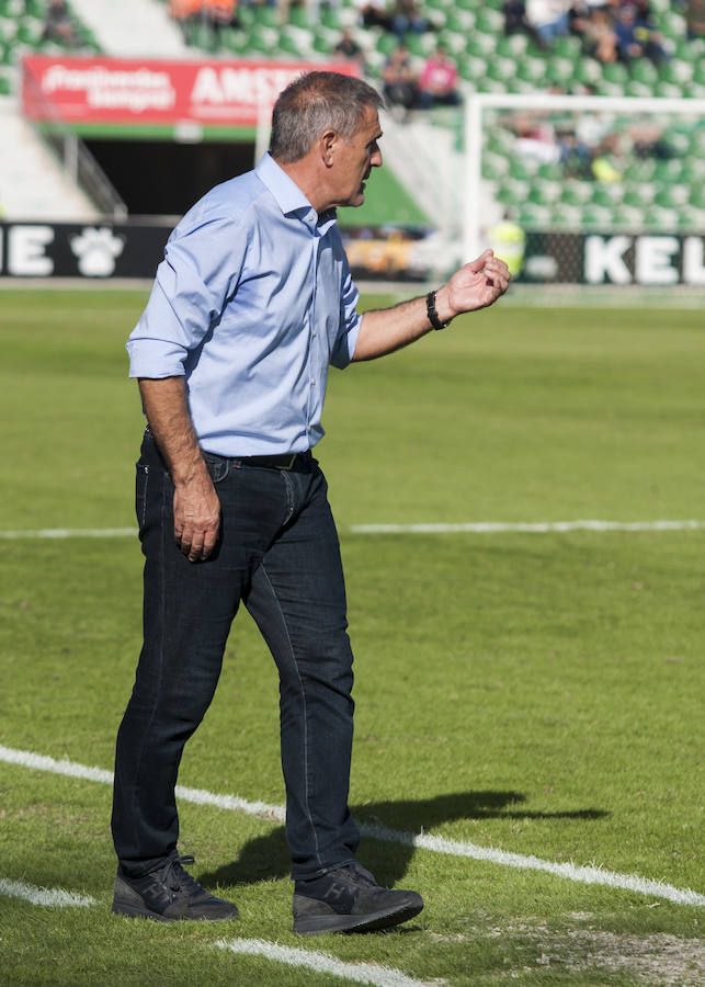 Las mejores imágenes del Elche - Valladolid (2-0)