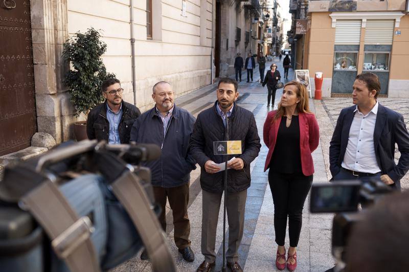 Comercio combina compras y turismo en la calle Mayor