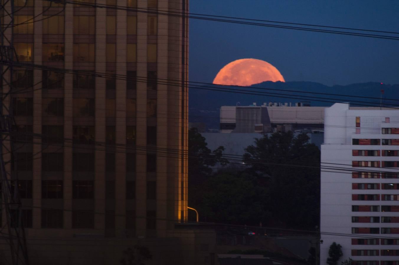 Así se ve la superluna 2016