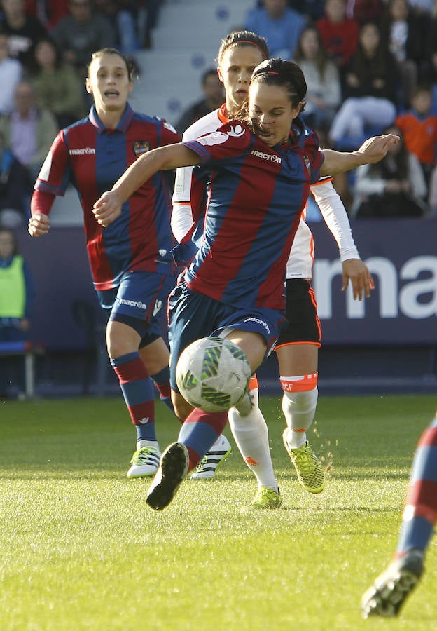 Fotos del Levante UD - Valencia CF femenino