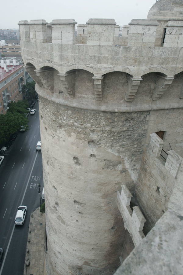 17. Torres de Quart. 