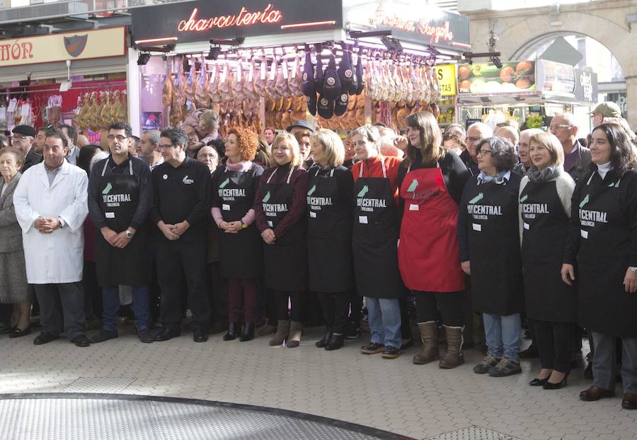 Fotos de la visita de los Reyes al Mercado Central de Valencia