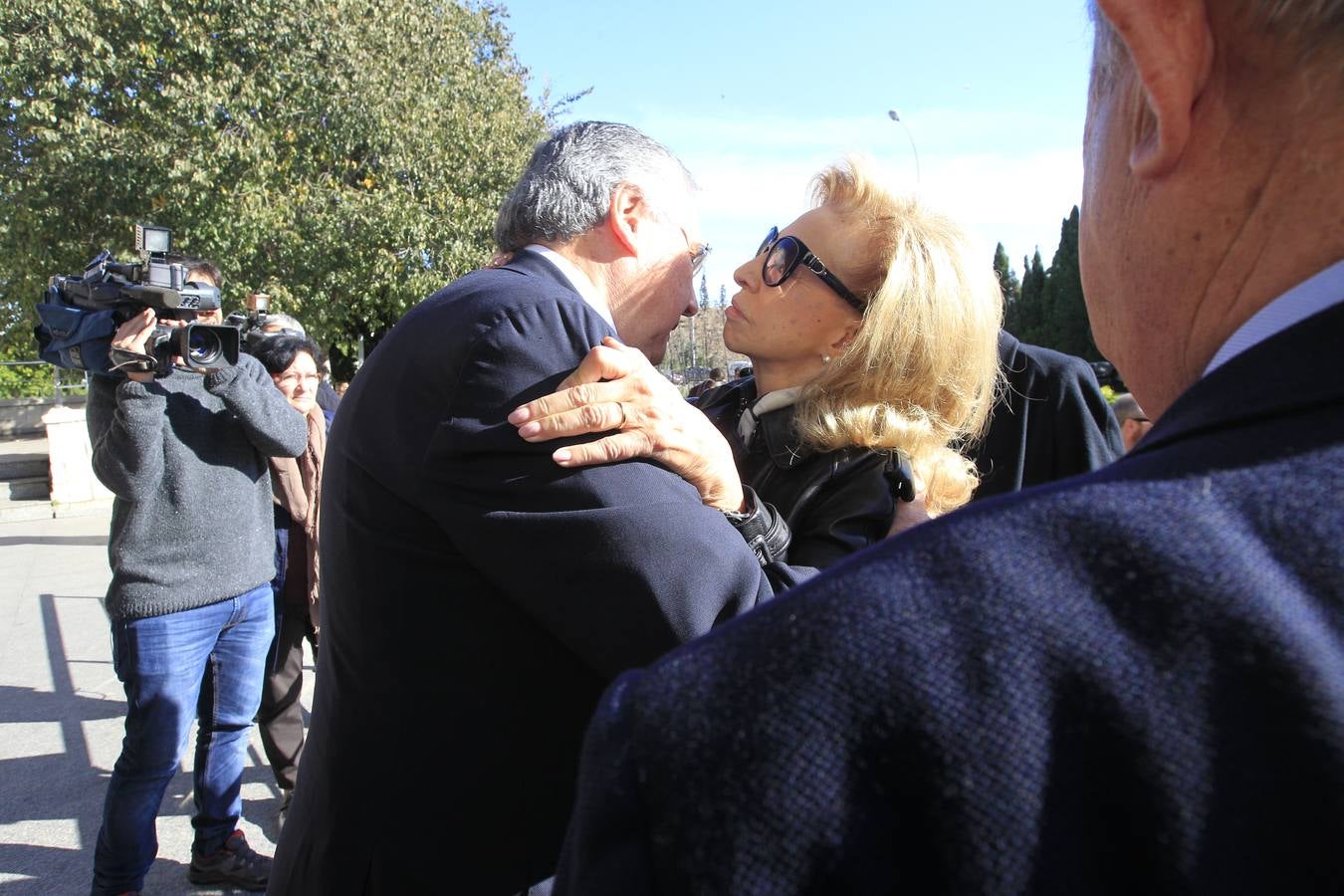 Fotos del funeral de Rita Barberá en el Tanatorio de Valencia