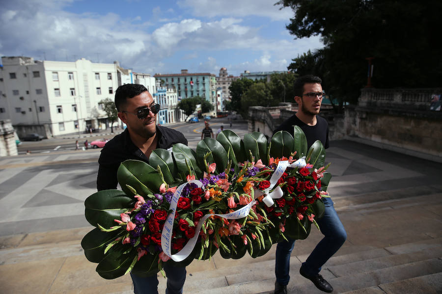 Dolor y pena por la muerte de Fidel Castro en Cuba