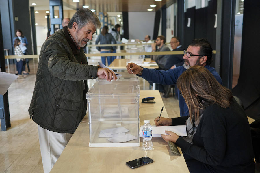 Pepe Vegara nuevo presidente de los Moros y Cristianos de Orihuela