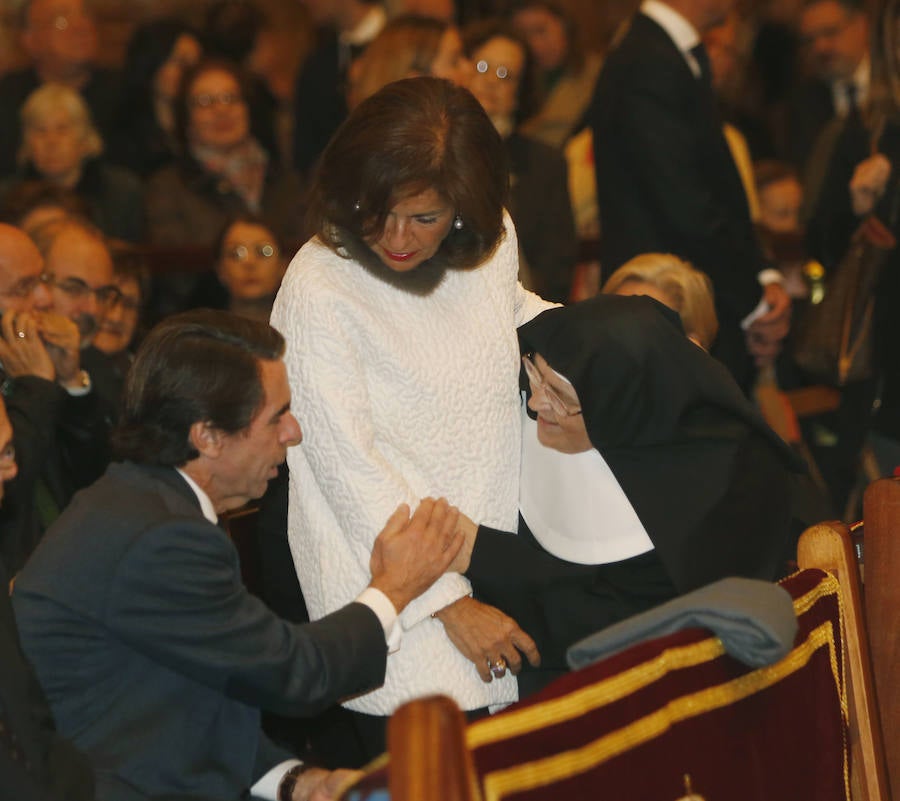 Fotos de la misa funeral por Rita Barberá