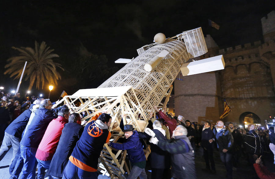 Fotos de la celebración del nombramiento de las Fallas como Patrimonio Inmaterial de la Humanidad por la Unesco