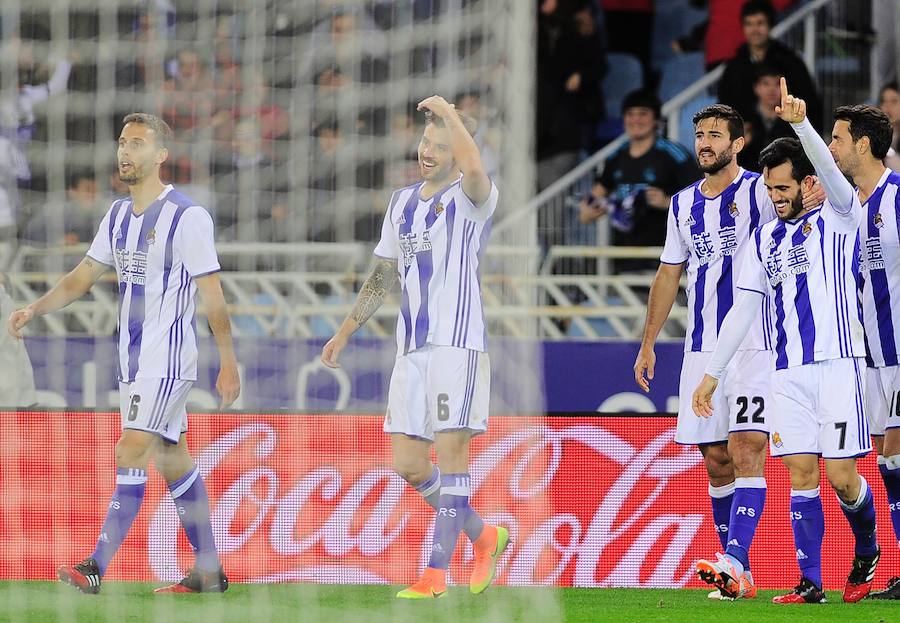 Las imágenes del partido entre la Real Sociedad y el Valencia