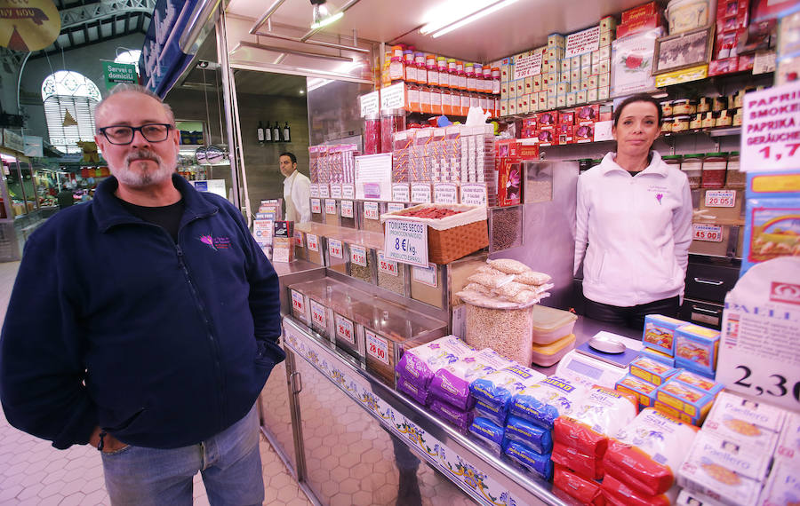 Fotos de los vendedores históricos del Mercado Central de Valencia