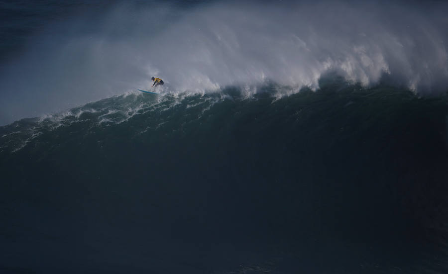 Fotos de Nazare, el mejor lugar del mundo para surfear