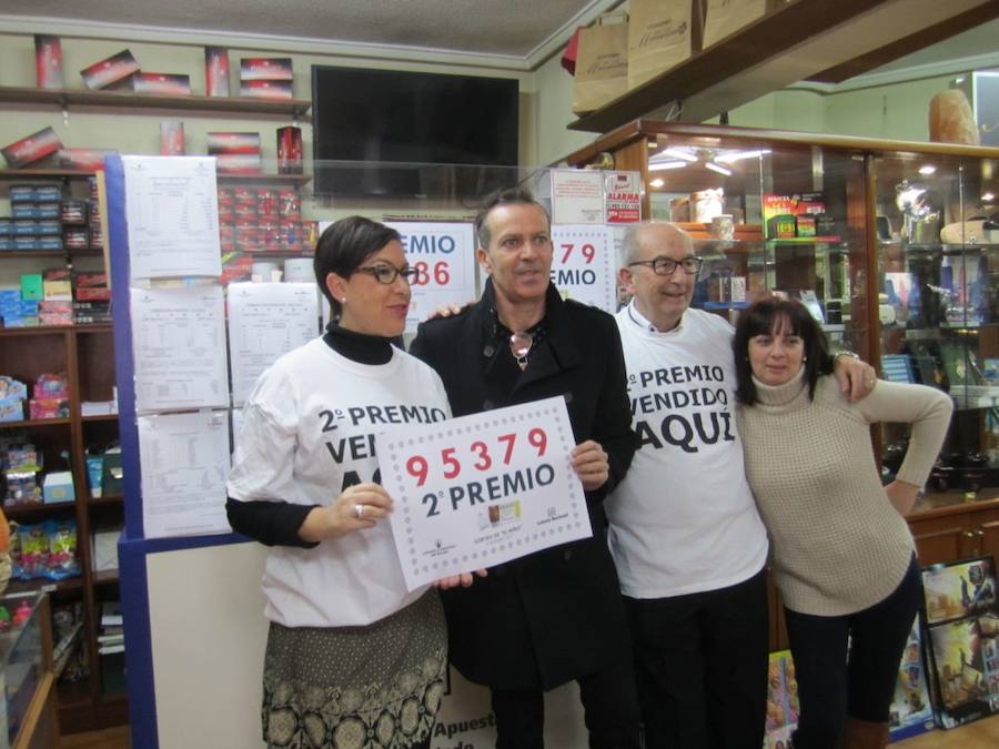 Un estanco de Orihuela repite dando suerte en El Niño