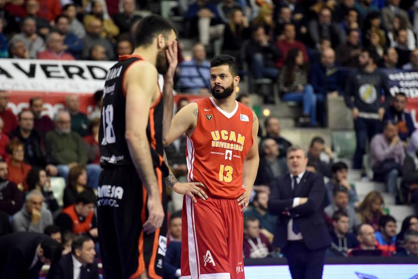 Fotos del partido disputado entre UCAM Murcia y Valencia Basket