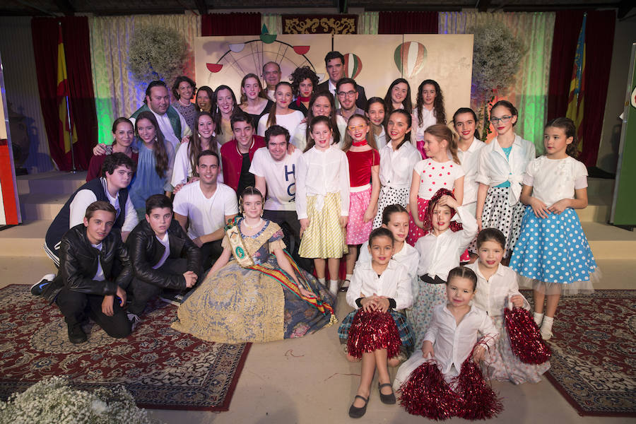 Fotos de la presentación de Mabel Pérez-Manglano, fallera mayor infantil de la Falla Convento Jerusalén