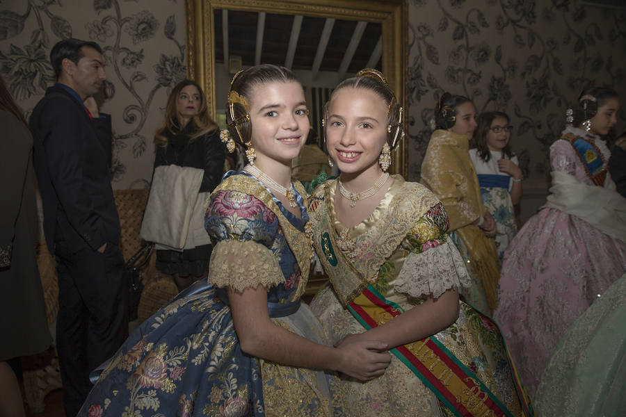 Fotos de la presentación de Mabel Pérez-Manglano, fallera mayor infantil de la Falla Convento Jerusalén