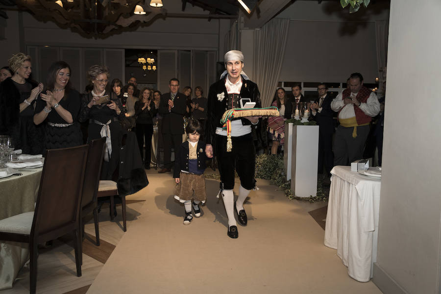 Fotos de la presentación de Carmen Belda, fallera mayor de la Falla Convento Jerusalén