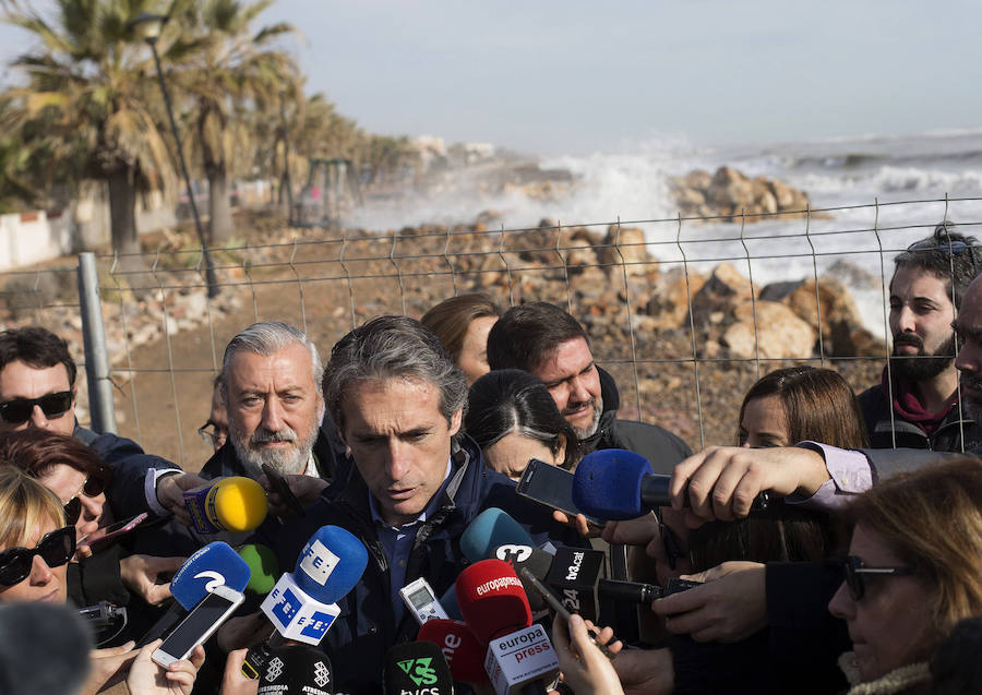 Fotos de la visita de la secretaria de Estado de Medio Ambiente y el ministro de Fomento a las zonas afectadas por el temporal