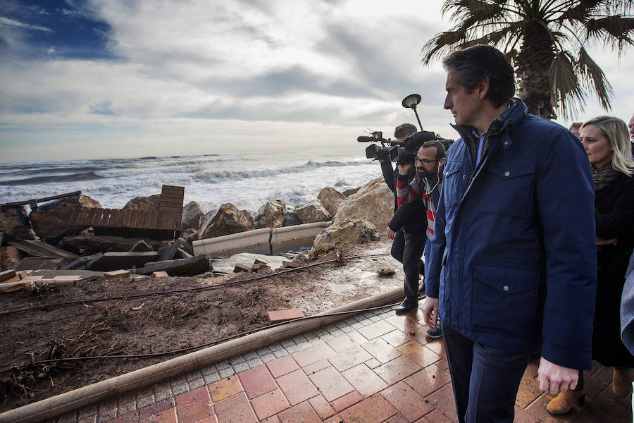 Fotos de la visita de la secretaria de Estado de Medio Ambiente y el ministro de Fomento a las zonas afectadas por el temporal