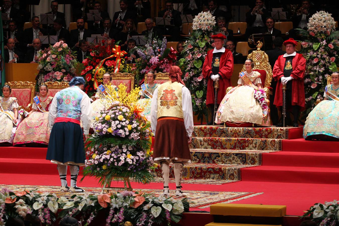 Fotos de la exaltación de la fallera mayor infantil de Valencia 2017