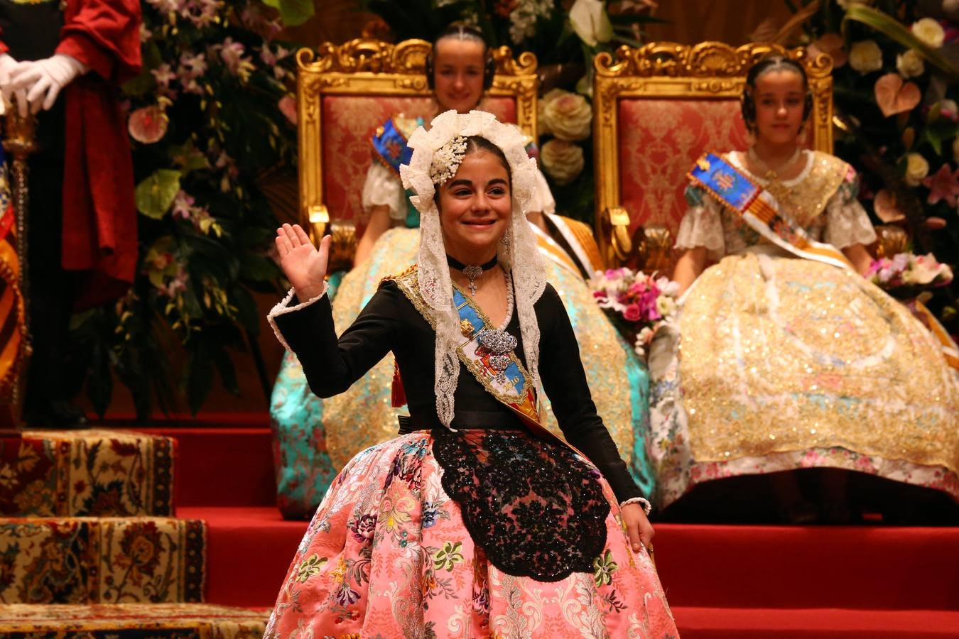 Fotos de la exaltación de la fallera mayor infantil de Valencia 2017