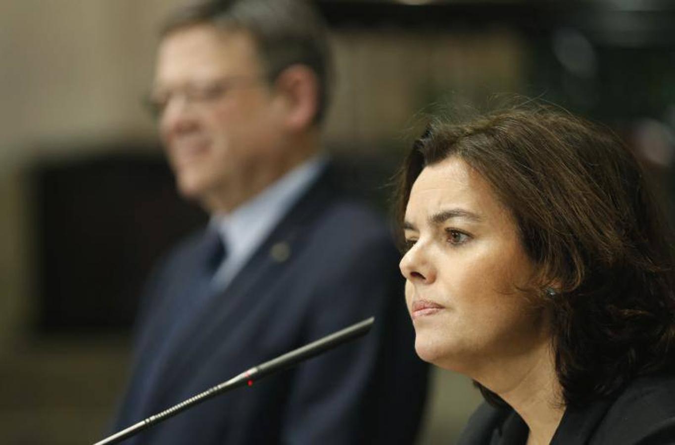 Fotos | Soraya Sáenz de Santamaría se reúne con Ximo Puig para hablar de la financiación