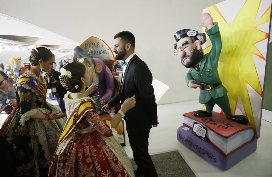 Fotos de la exposición del Ninot 2017 en el museo Principe Felipe