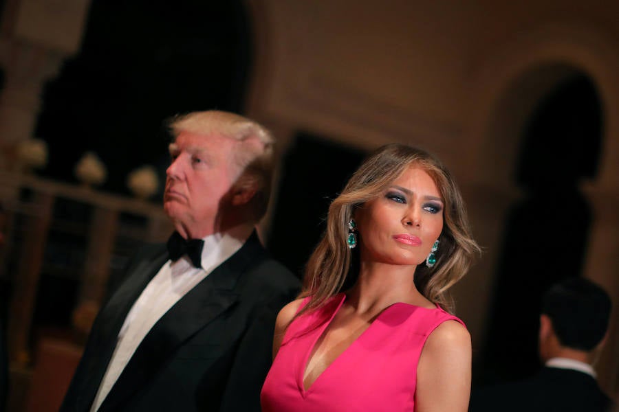 Fotos de Melania Trump en el baile anual de la Cruz Roja