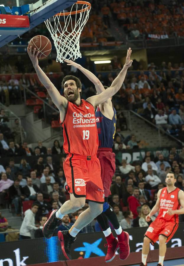 Fotos de la semifinal de Copa del Rey disputado entre el Barcelona y el Valencia Basket